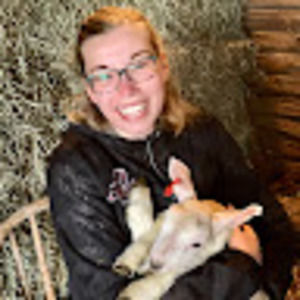 Meet your Posher, Abbie